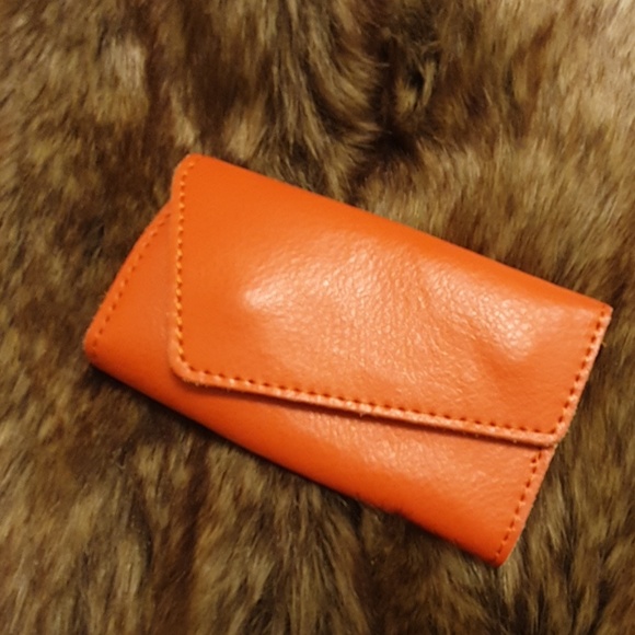 Key case - Picture 1 of 5